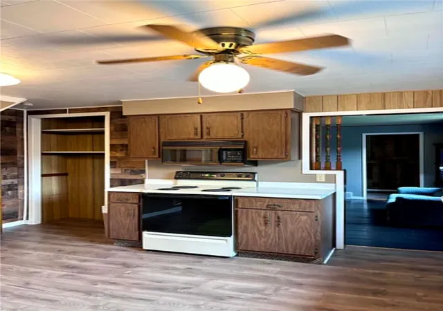 Photo 3 of Single family home for sale at 134 Grant St, Perry Twp, PA 15473 | MLS# 1769674 | Listing updated on 2026-09-11