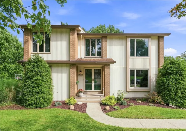 Photo 1 of Sale Pending at 163 Cassia Dr, Jefferson Hills, PA 15025 | MLS# 1770251 | Listing updated on 2026-09-02