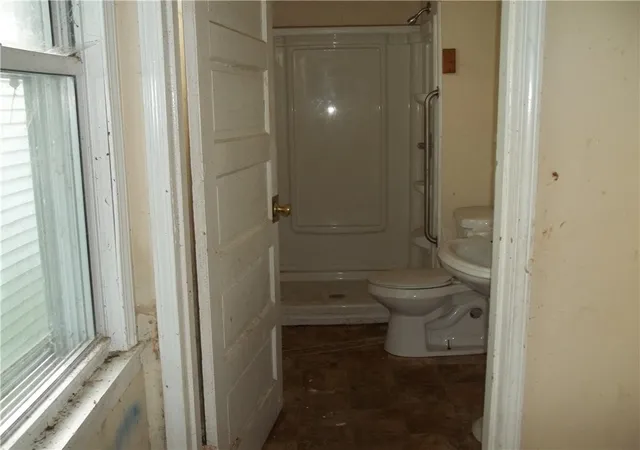 Photo 3 of Single family home for sale at 401 Wabana St, Observatory Hill, PA 15214 | MLS# 1770479 | Listing updated on 2026-09-25
