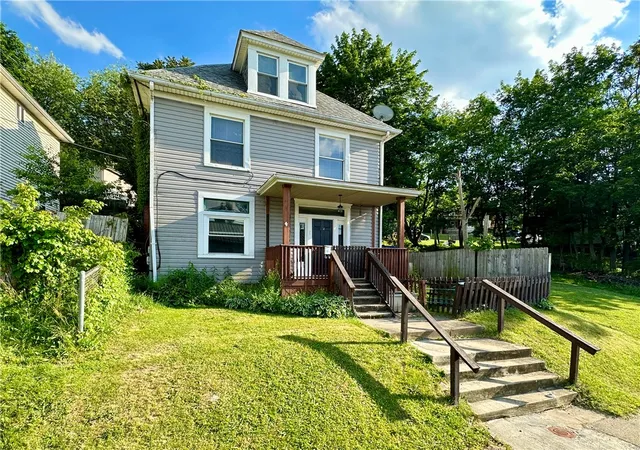 Photo 1 of Single family home for sale at 114 South St, City Of But Se, PA 16001 | MLS# 1770584 | Listing updated on 2026-09-10