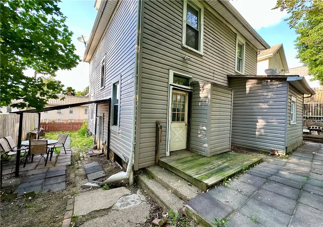 Photo 3 of Single family home for sale at 114 South St, City Of But Se, PA 16001 | MLS# 1770584 | Listing updated on 2026-09-10