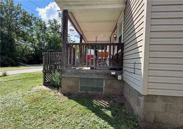 Photo 2 of Sale Pending at 2113 Lewis Run Rd, Jefferson Hills, PA 15025 | MLS# 1770533 | Listing updated on 2026-10-01