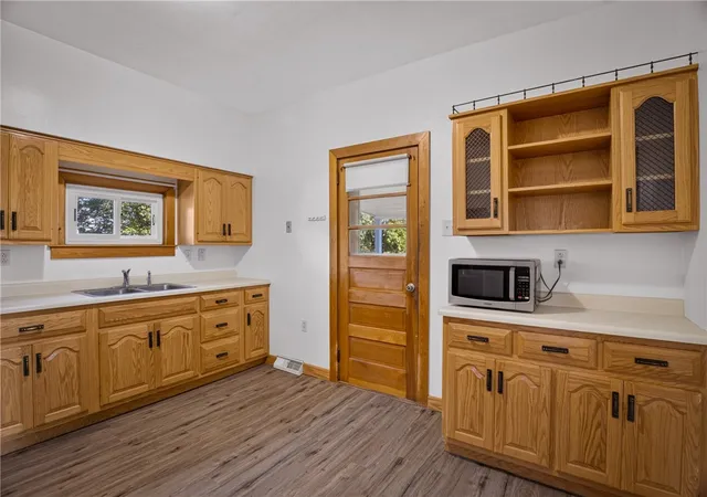 Photo 4 of Single family home for sale at 253 Lanik Rd, Somerset Twp, PA 15314 | MLS# 1770401 | Listing updated on 2026-09-15