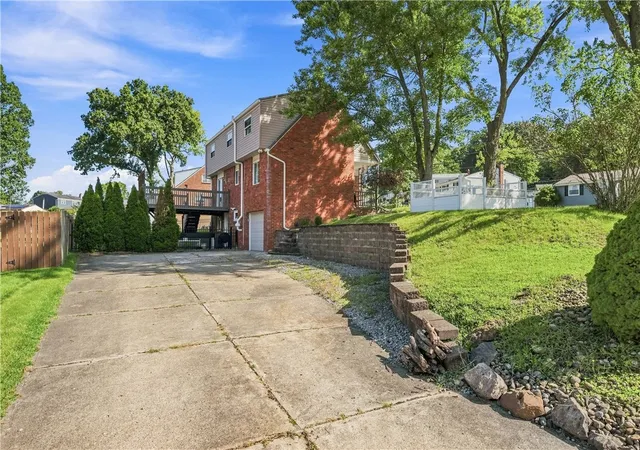 Photo 33 of Single family home for sale at 1521 Fernledge, Shaler, PA 15101 | MLS# 1770090 | Listing updated on 2026-09-14