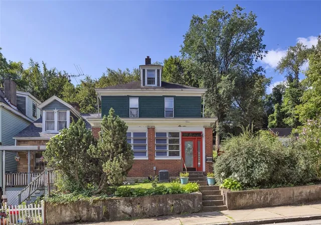 Photo 1 of Single family home for sale at 2802 Salisbury St, South Side, PA 15210 | MLS# 1770674 | Listing updated on 2026-09-13