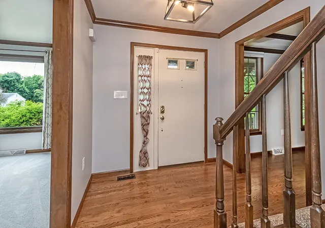 Photo 4 of Single family home for sale at 142 Gristmill Ln, Jackson Twp, PA 16063 | MLS# 1770689 | Listing updated on 2026-10-03