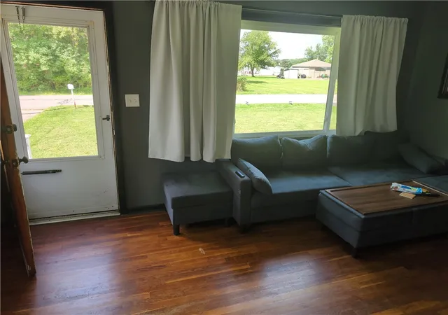 Photo 2 of Single family home for sale at 805 S Scotland Ln, Union Twp, PA 16101 | MLS# 1770248 | Listing updated on 2026-09-12