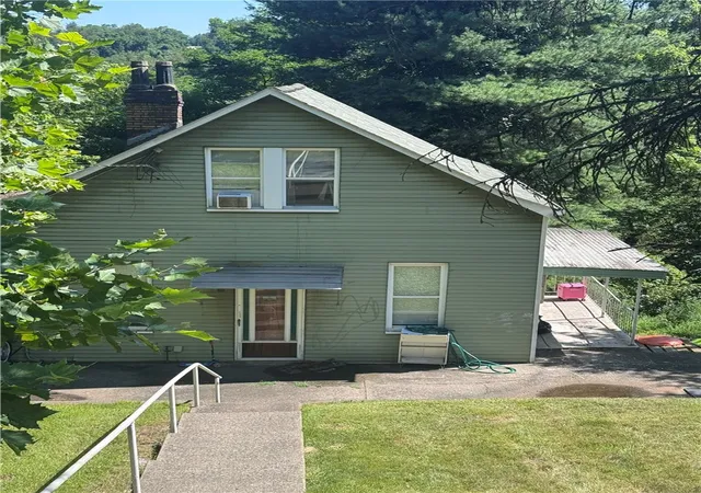 Single family home for sale at 1523 Ridge Ave, N Braddock, PA 15104 | MLS# 1770706