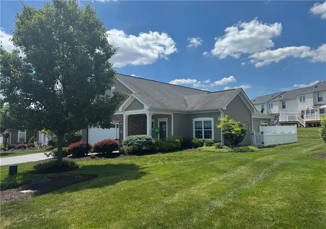 Photo 2 of Condo for sale at 132 Cobblestone Dr, Ohio Twp, PA 15237 | MLS# 1770673 | Listing updated on 2026-09-09