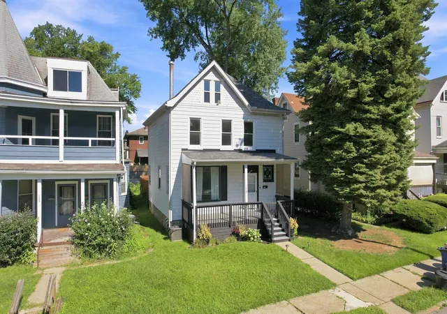 Photo 2 of Single family home for sale at 115 Cleveland Ave, Avalon, PA 15202 | MLS# 1770754 | Listing updated on 2026-10-04