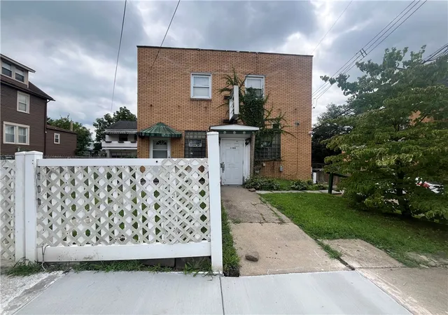 Photo 3 of Multi family home for sale at 1100 Maple Ave, Turtle Creek, PA 15145 | MLS# 1770114 | Listing updated on 2026-09-13