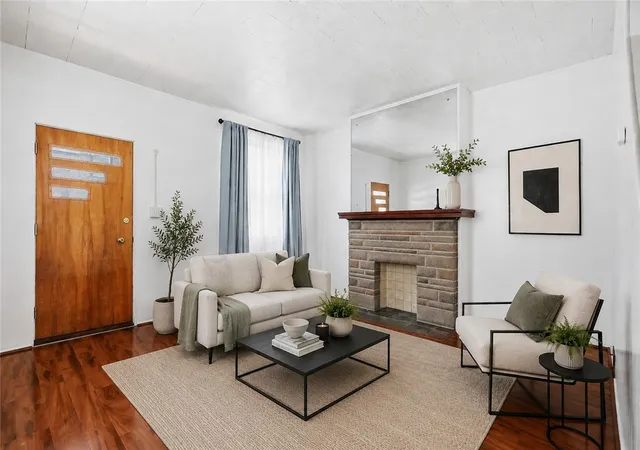 Photo 3 of Single family home for sale at 4400 Davison St, Lawrenceville, PA 15201 | MLS# 1769103 | Listing updated on 2026-09-06