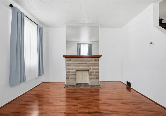 Photo 4 of Single family home for sale at 4400 Davison St, Lawrenceville, PA 15201 | MLS# 1769103 | Listing updated on 2026-09-06