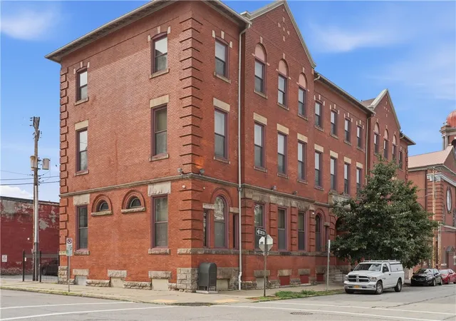 Photo 2 of Condo for sale at 130 S 22nd Street #1C, South Side, PA 15203 | MLS# 1770732 | Listing updated on 2026-09-10