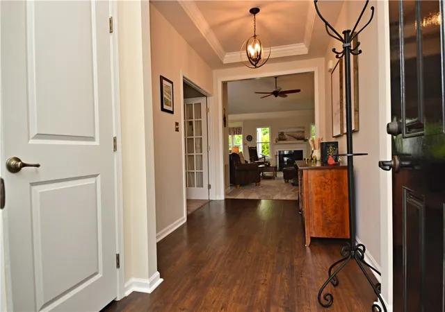 Photo 3 of Single family home for sale at 304 Ranchero Dr, Moon/crescent Twp, PA 15108 | MLS# 1770826 | Listing updated on 2026-09-02