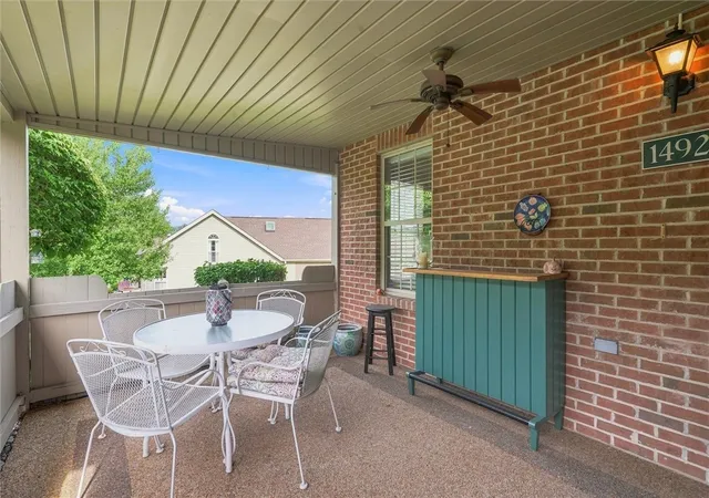 Photo 3 of Condo for sale at 1492 Greenbriar Dr, South Park, PA 15129 | MLS# 1770848 | Listing updated on 2026-10-13
