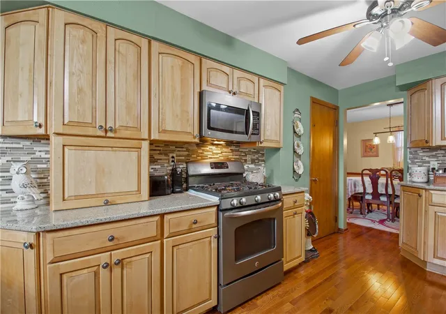Photo 4 of Single family home for sale at 251 Old Clairton Rd, Jefferson Hills, PA 15025 | MLS# 1770861 | Listing updated on 2026-09-11