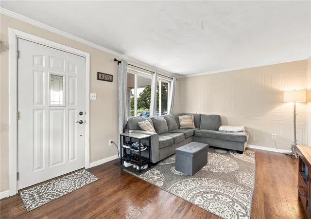 Photo 3 of Single family home for sale at 2202 Juanita Dr, Robinson Twp, PA 15108 | MLS# 1770863 | Listing updated on 2026-09-19
