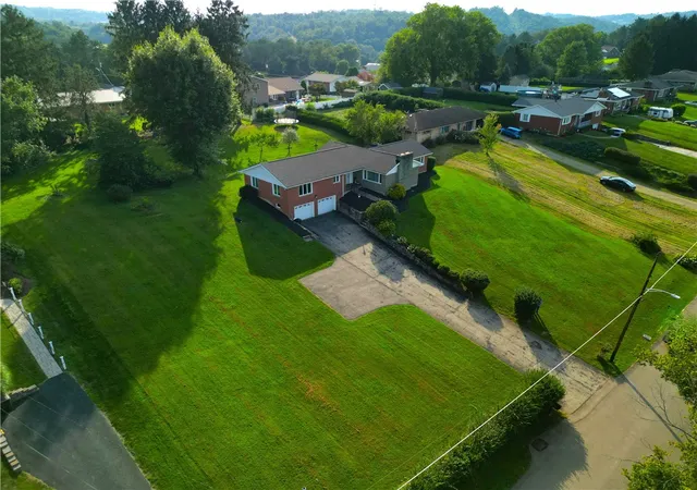 Photo 2 of Single family home for sale at 263 Hillcrest Dr, California, PA 15419 | MLS# 1770850 | Listing updated on 2026-09-07