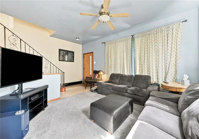 Photo 3 of Single family home for sale at 1006 Brinton Ave, Pitcairn, PA 15140 | MLS# 1772217 | Listing updated on 2026-09-20