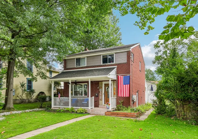 Photo 1 of Single family home for sale at 538 10th Street, Oakmont, PA 15139 | MLS# 1772231 | Listing updated on 2026-09-11