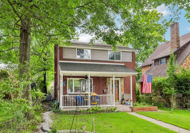 Photo 3 of Single family home for sale at 538 10th Street, Oakmont, PA 15139 | MLS# 1772231 | Listing updated on 2026-09-11
