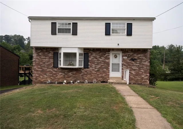 Photo 2 of Single family home for sale at 448 Rainier Dr, Plum Boro, PA 15239 | MLS# 1772065 | Listing updated on 2026-09-05