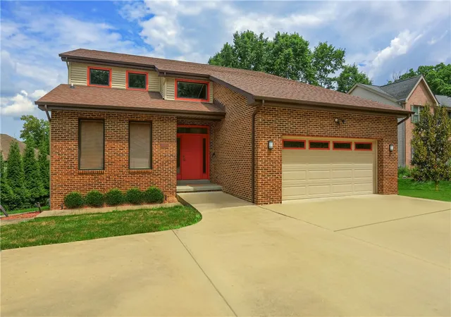 Photo 1 of Single family home for sale at 9409 Babcock Blvd, Mc Candless, PA 15101 | MLS# 1772237 | Listing updated on 2026-09-08