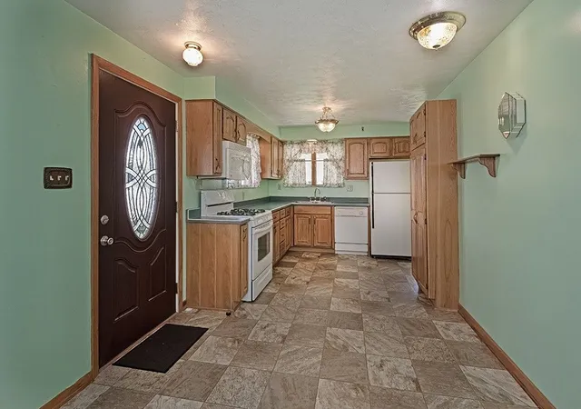 Photo 3 of Single family home for sale at 1206 Liberty Ave, Harrison Twp, PA 15065 | MLS# 1772294 | Listing updated on 2026-09-02