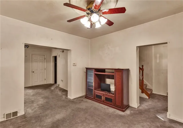 Photo 3 of Sale Pending at 103 Haberman Ave, Mt Washington, PA 15211 | MLS# 1772229 | Listing updated on 2026-10-13