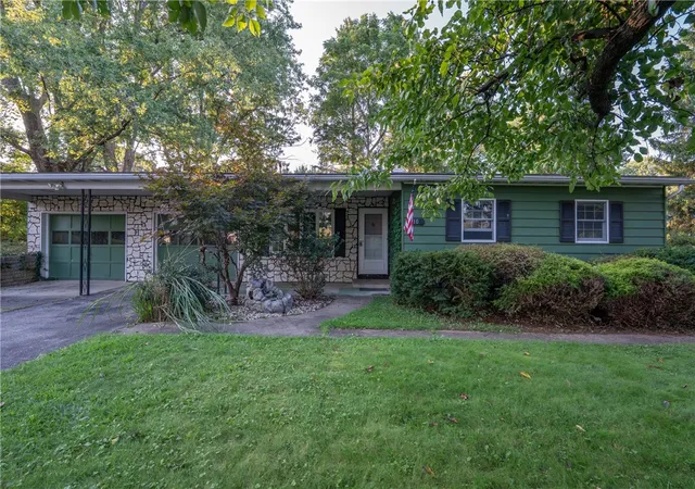 Photo 2 of Single family home for sale at 1101 W Fir Dr, Unity  Twp, PA 15650 | MLS# 1772022 | Listing updated on 2026-09-05