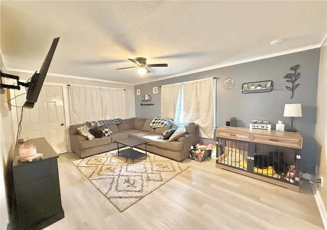 Photo 3 of Sale Pending at 935 Hazel St, New Castle, PA 16101 | MLS# 1772314 | Listing updated on 2026-09-05
