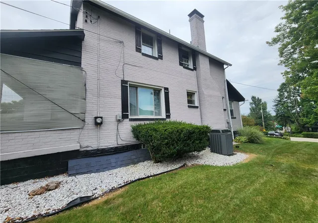 Photo 4 of Single family home for sale at 1105 Prescott St, White Oak, PA 15131 | MLS# 1772337 | Listing updated on 2026-09-11