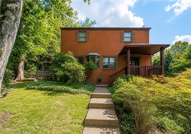 Photo 3 of Single family home for sale at 628 Orchard Hl Dr, O'hara, PA 15238 | MLS# 1772298 | Listing updated on 2026-09-12
