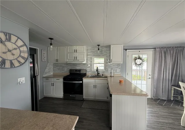 Photo 3 of Single family home for sale at 300 Logan St, Punxsutawney Area School District, PA 15767 | MLS# 1772347 | Listing updated on 2026-10-05