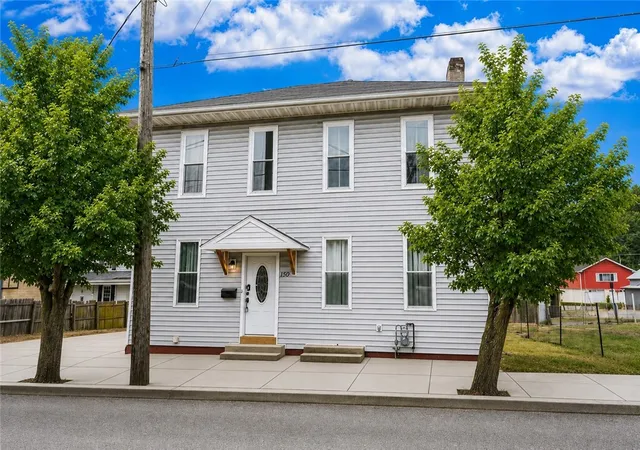 Single family home for sale at 130 W Lincoln St, Waynsbrg/Frankln Twp, PA 15370 | MLS# 1772309