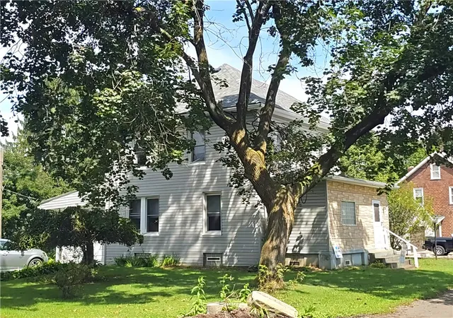 Single family home for sale at 129 Riverview St, North Sewickley Twp, PA 16117 | MLS# 1772363 | Listing updated on 2026-09-20