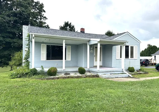 Photo 1 of Single family home for sale at 1788 E Poland Rd, North Beaver Twp, PA 16102 | MLS# 1772364 | Listing updated on 2026-09-07
