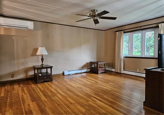 Photo 4 of Single family home for sale at 1501 Meade Ave, New Kensington, PA 15068 | MLS# 1772291 | Listing updated on 2026-09-04