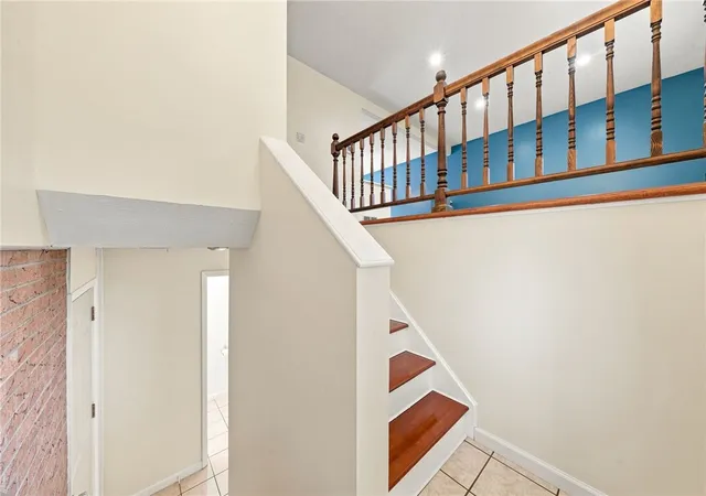 Photo 2 of Sale Pending at 614 Stamford Dr, Hempfield Twp, PA 15601 | MLS# 1771805 | Listing updated on 2026-09-07