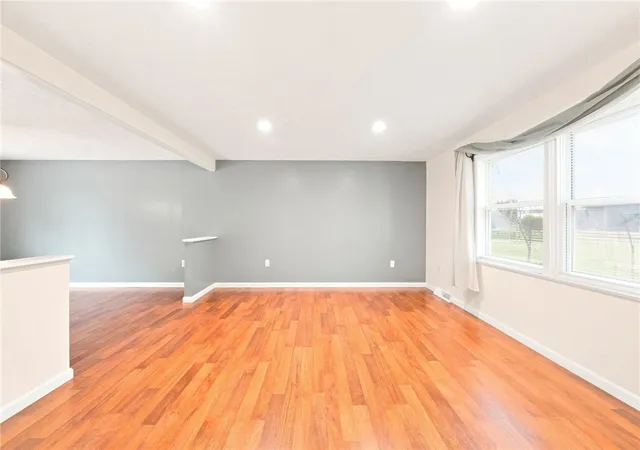 Photo 3 of Sale Pending at 614 Stamford Dr, Hempfield Twp, PA 15601 | MLS# 1771805 | Listing updated on 2026-09-07