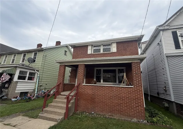 Photo 2 of Single family home for sale at 507 5th Avenue, Ford City Boro, PA 16226 | MLS# 1772411 | Listing updated on 2026-09-10