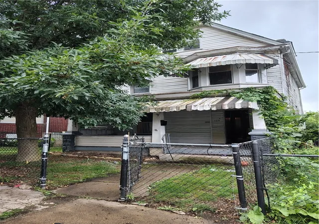Photo 1 of Single family home for sale at 1519 Victoria Ave, Arnold, PA 15068 | MLS# 1772417 | Listing updated on 2026-09-11