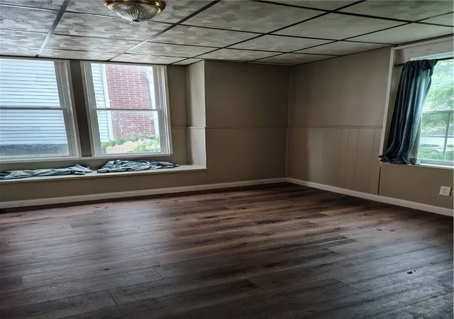 Photo 4 of Single family home for sale at 1519 Victoria Ave, Arnold, PA 15068 | MLS# 1772417 | Listing updated on 2026-09-11