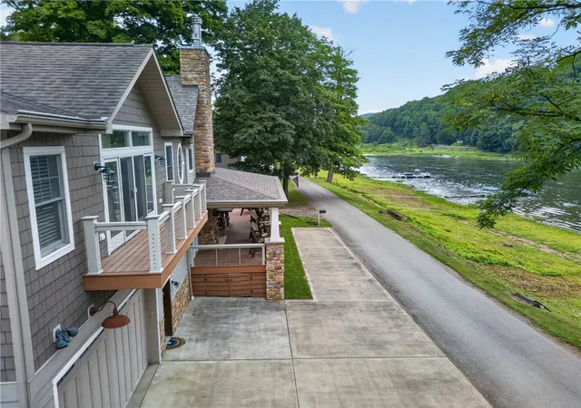 Photo 2 of Single family home for sale at 2298 Monterey Rd, Clarion, PA 16049 | MLS# 1772305 | Listing updated on 2026-09-15