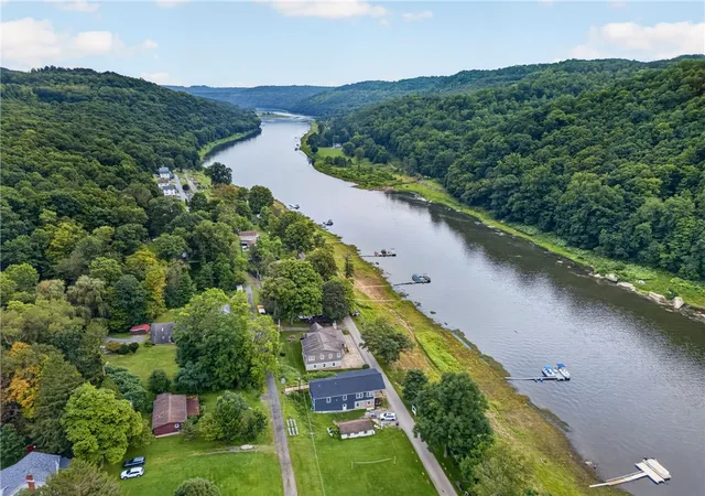 Photo 3 of Single family home for sale at 2298 Monterey Rd, Clarion, PA 16049 | MLS# 1772305 | Listing updated on 2026-09-15