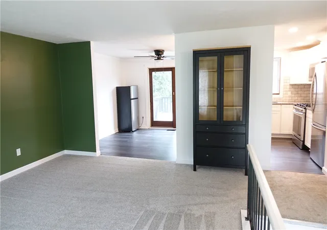 Photo 3 of Single family home for sale at 216 Oberlin Dr, Center Twp, PA 16001 | MLS# 1772182 | Listing updated on 2026-09-08