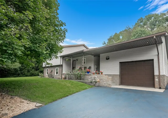 Photo 2 of Single family home for sale at 315 Six Flt Rd, Center Twp/homer Cty, PA 15748 | MLS# 1772427 | Listing updated on 2026-09-13
