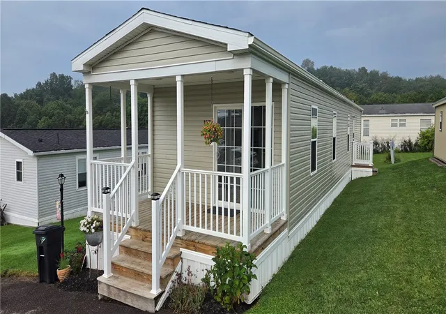 Photo 1 of Manufactured home for sale at 107 Brodview Ln, Berlin, PA 15530 | MLS# 1772433 | Listing updated on 2026-09-01