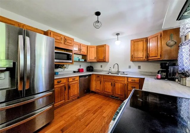 Photo 4 of Single family home for sale at 838 Orchard Ter Dr, Wilmington Twp, PA 16142 | MLS# 1772267 | Listing updated on 2026-09-06